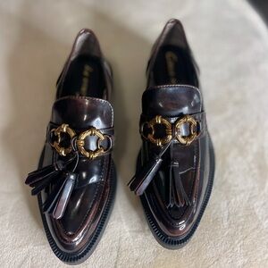 Circus by Sam Edelman Black and Gold Loafers